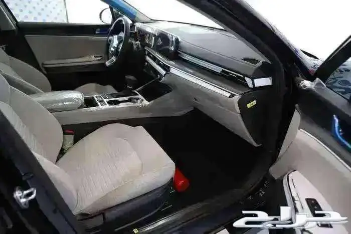 كيا كى 5 نص فل سقف بانوراما 2026 7