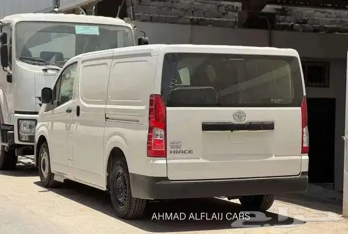 تويوتا هايس بضاعه سقف منخفض 2026 بالنقد والتقسيط سعودي 3