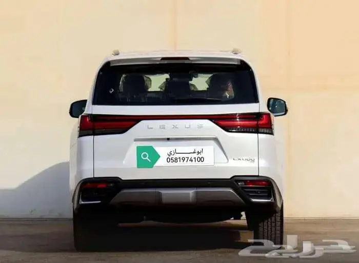 لكزس 600.BB موديل 2025 حبه فقط ابيض لؤلؤي بنزين 4