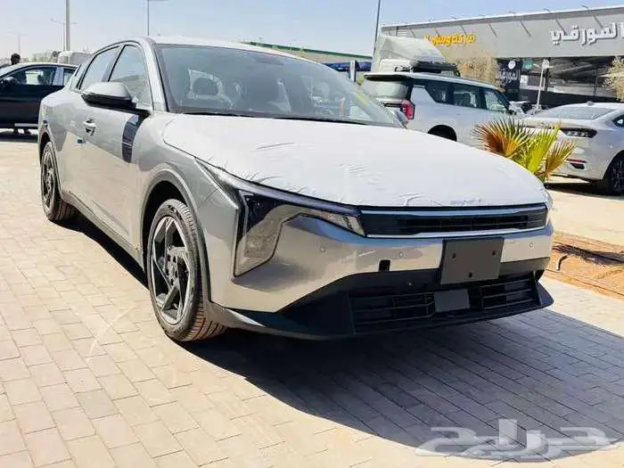 كيا k4 نص فل 5