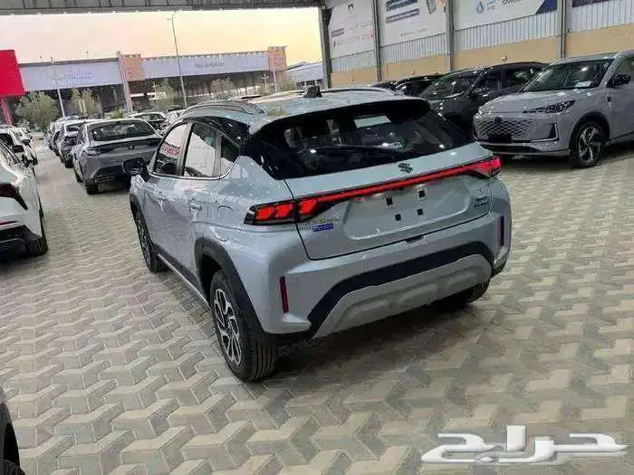 سوزوكي فرونكس 2025 فل كامل glx 1