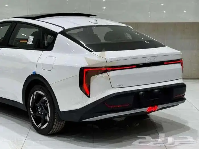 كيا كي 4 فور 2026 نص فل جي ال اس عرض خاص 3