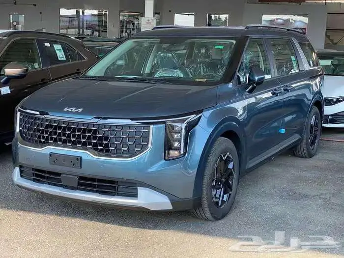 كيا كرنفال ستاندر موديل 2026 أصفار كاش وبنوك 1