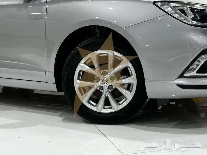 ام جي 5 MG ستاندرد موديل 2025 كاش   تمويل اقل سعر 2