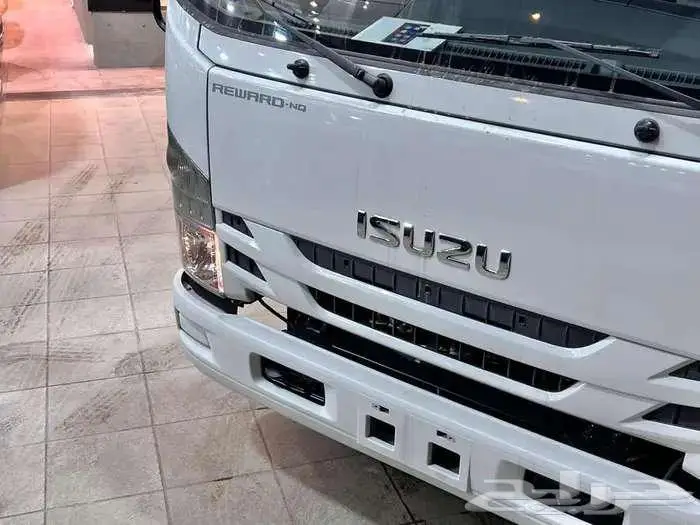 ايسوزو دينا 2025متوفر جميع الاحجام معرض خالد. 2