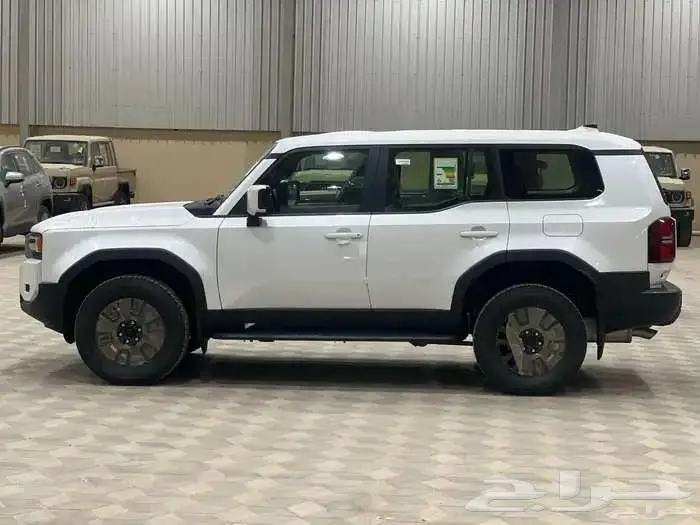 تويوتا برادو TXL1 2025 وارد سعودي 1