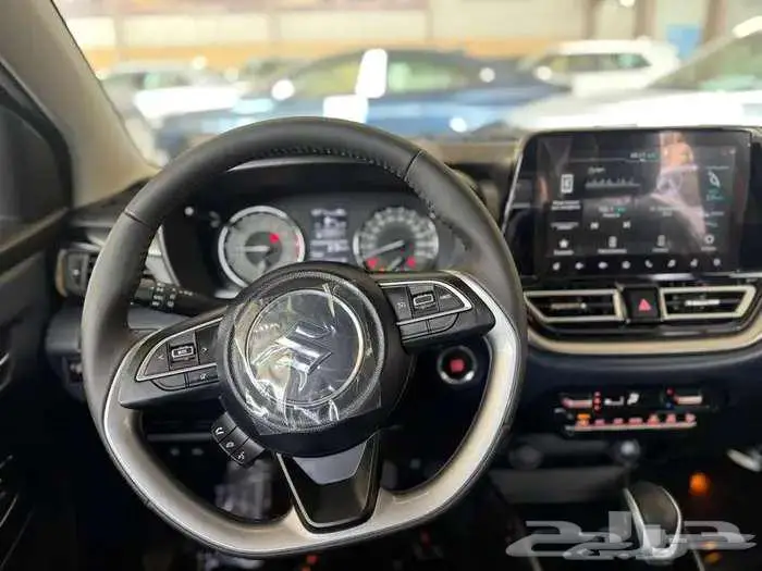 افضل الاسعار على سوزوكي بالينو 2025 فل كامل واستاندر 3