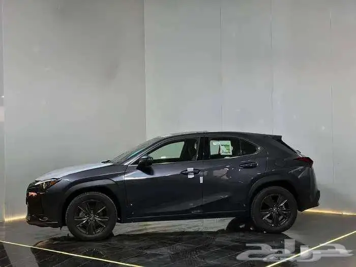 لكزس UX 300AH هايبرد 2024 0