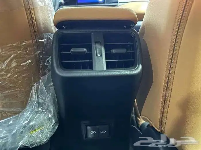 لكزس UX 300AH هايبرد 2024 6
