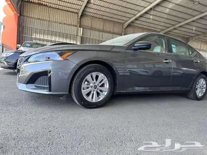 نيسان التيما 2025 - 2026 ستاندر ونص فل 6