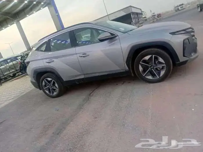 هيونداي توسان سمارت 1.6 موديل 2025 بسعر مميز 3