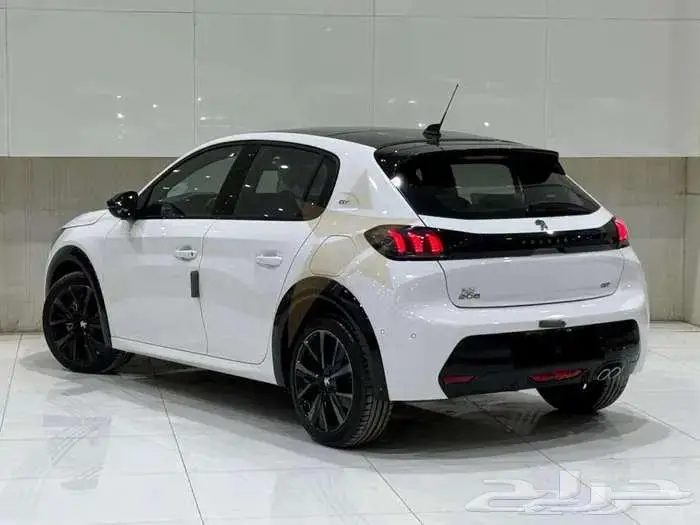 بيجو جي تي 208 موديل 2023 كاش وتقسيط اقل سعر 5