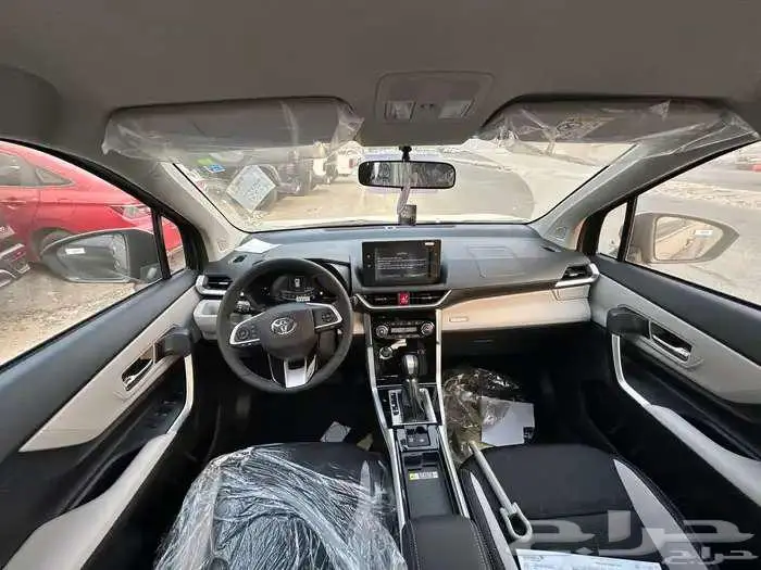 تويوتا فيلوز 4 سلندر موديل 2025 3