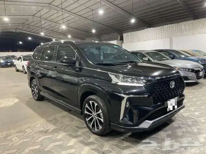 تويوتا فيلوز 4 سلندر موديل 2025 6