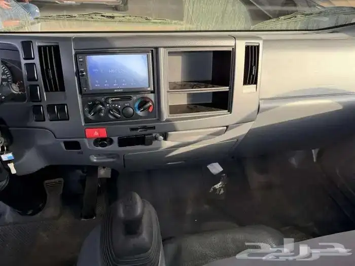 ايسوزه دينا استنادر 6طن موديل 2025 كاش وتمويل اقل الاسعار 10