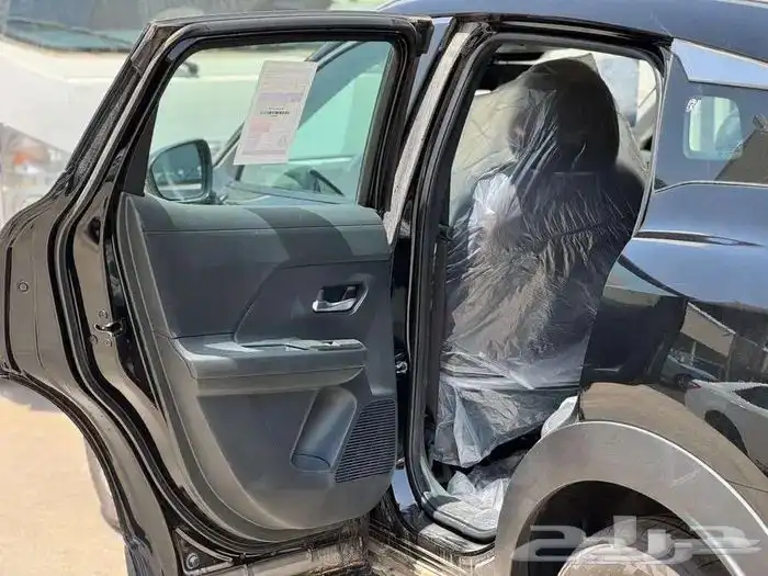 نيسان كيكس ستاندرد ونص فل 2025 12