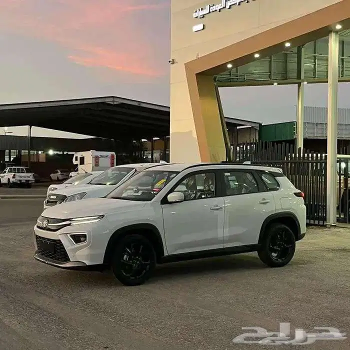 تويوتا اوربان 2026 0