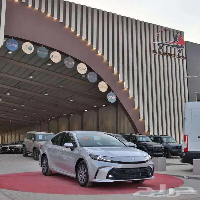 تويوتا كامرى ستاندر E 2025 بنزين 2