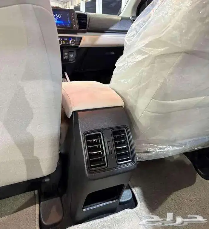 للبيع هوندا سيتي 2024 سعودي ( شبه اصفار ) 40