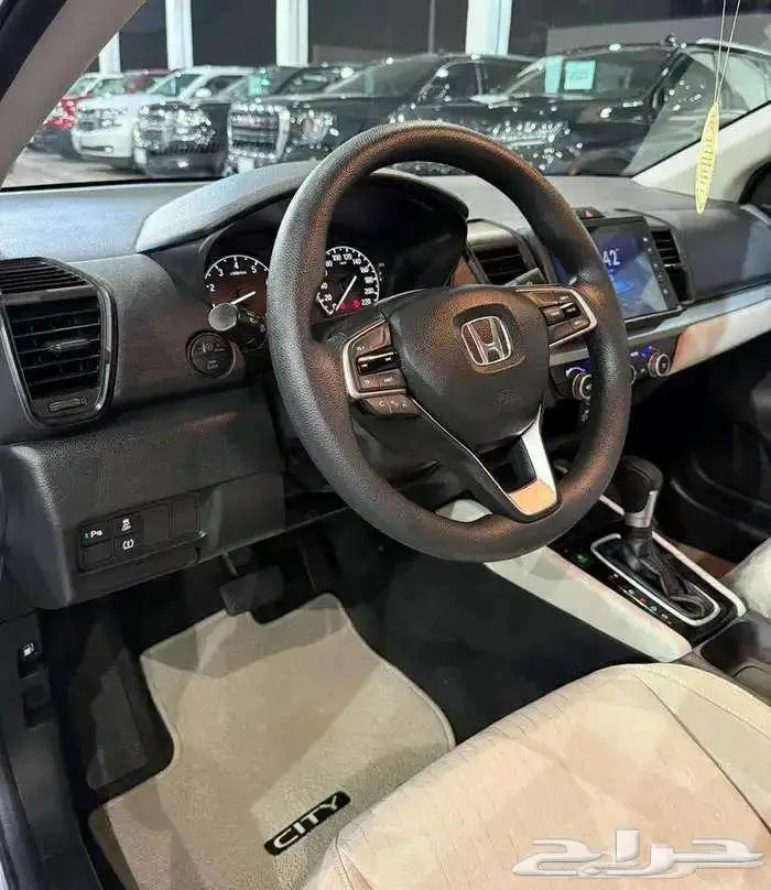 للبيع هوندا سيتي 2024 سعودي ( شبه اصفار ) 21