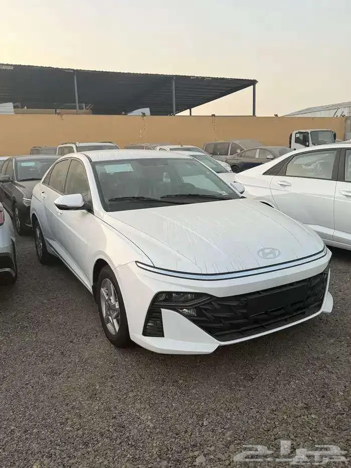 اكسنت 2026 متوفر جميع الفئات وألالوان حصري 1