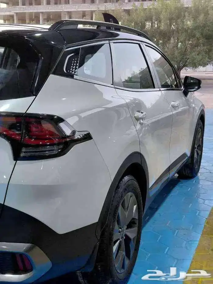 كيا سبورتاج نص فل موديل 2025 4