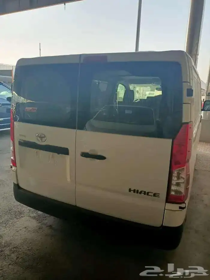 تويوتا هايس بضاعه ديزل جير عادي سقف منخفض 2026 3
