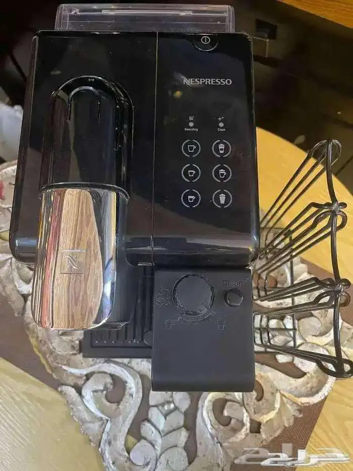 ماكينه قهوه نسبريسو لاتيسيما 0