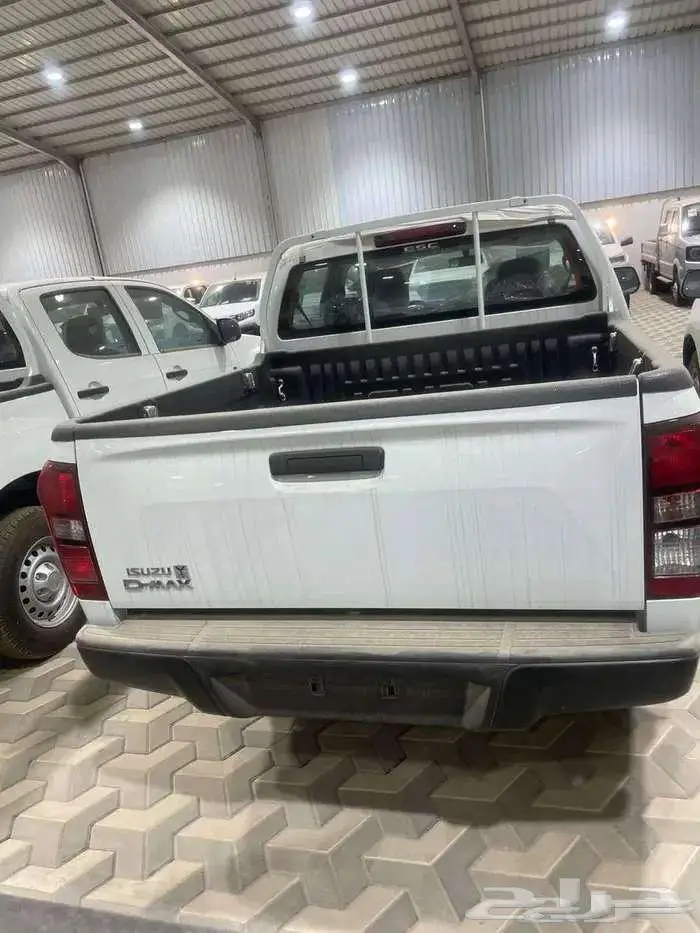 ايسوزو دي ماكس غمارتين دبل 2025 5