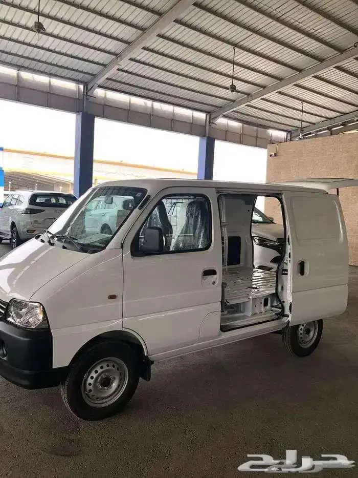 عرض خاص - سوزوكي ايكو فان بضاعة موديل 2025 للشركات 6