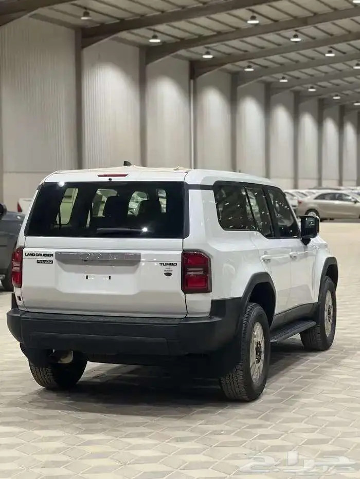 تويوتا برادو TXL1 2025 وارد سعودي 2