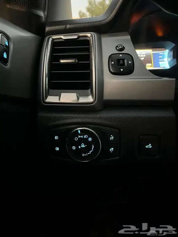 فورد رينجر XLT 2020 ( تم البيع ) 11