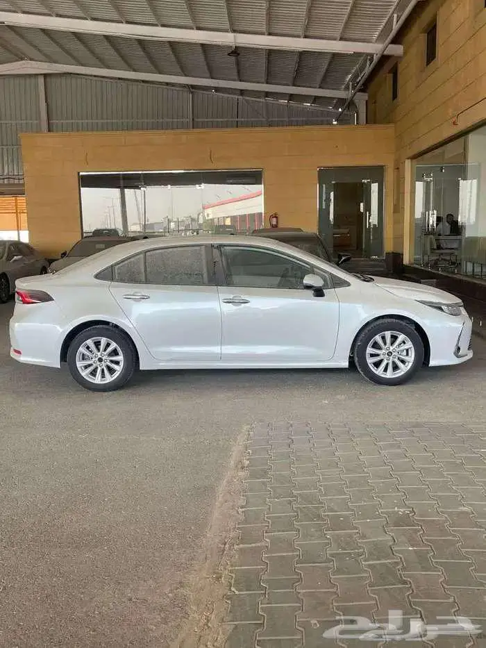 تويوتا كورولا XLI فتحة جنوط 2.0 خليجي 2025 متوفر لدى الحسن 4