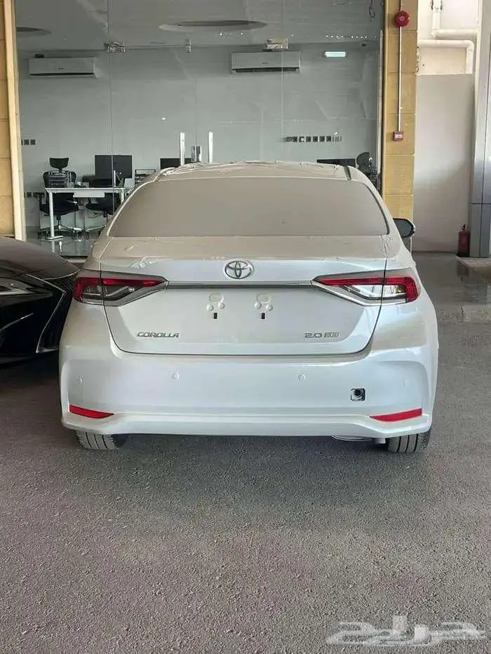 تويوتا كورولا XLI فتحة جنوط 2.0 خليجي 2025 متوفر لدى الحسن 3