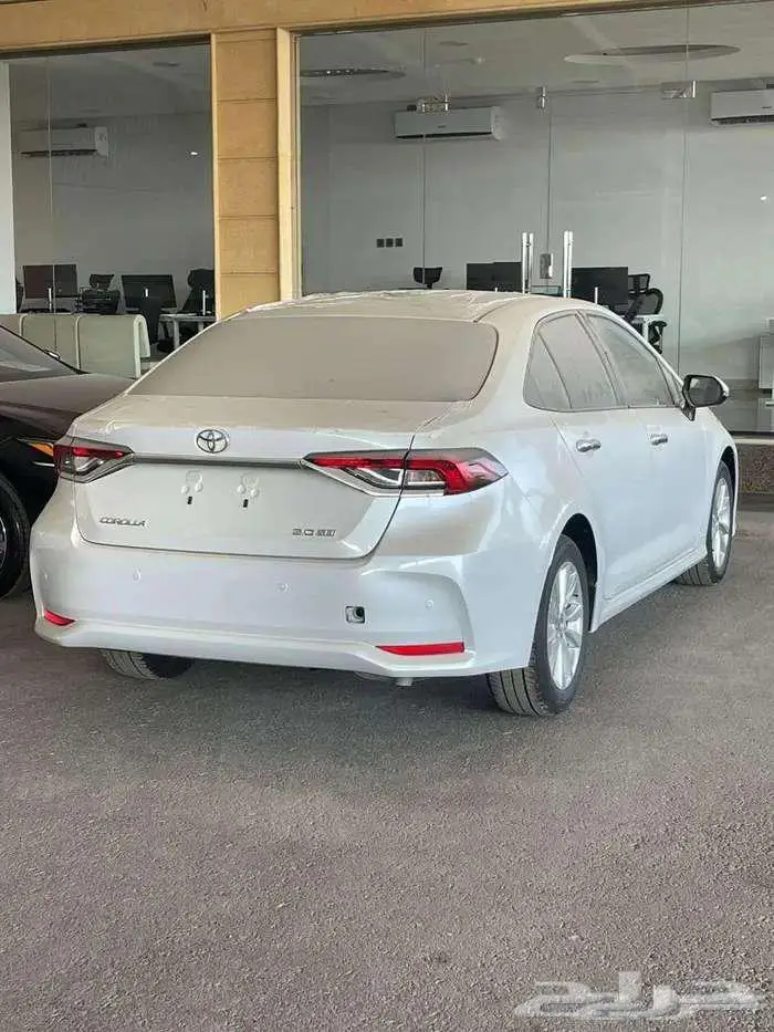 تويوتا كورولا XLI فتحة جنوط 2.0 خليجي 2025 متوفر لدى الحسن 2