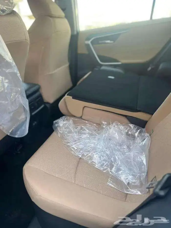 تويوتا راف فور XLE 2025 1