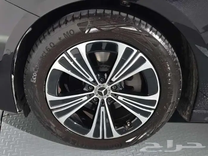 مرسيدس E200 2025 معرض الميموني للاستيراد من كوريا 4