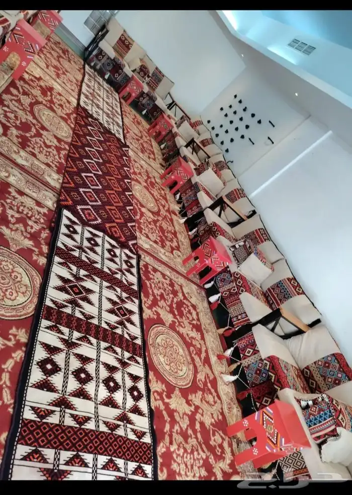 قهوجي وصبابين وصبابات كراسي وطاولات قزاز سجاد 8