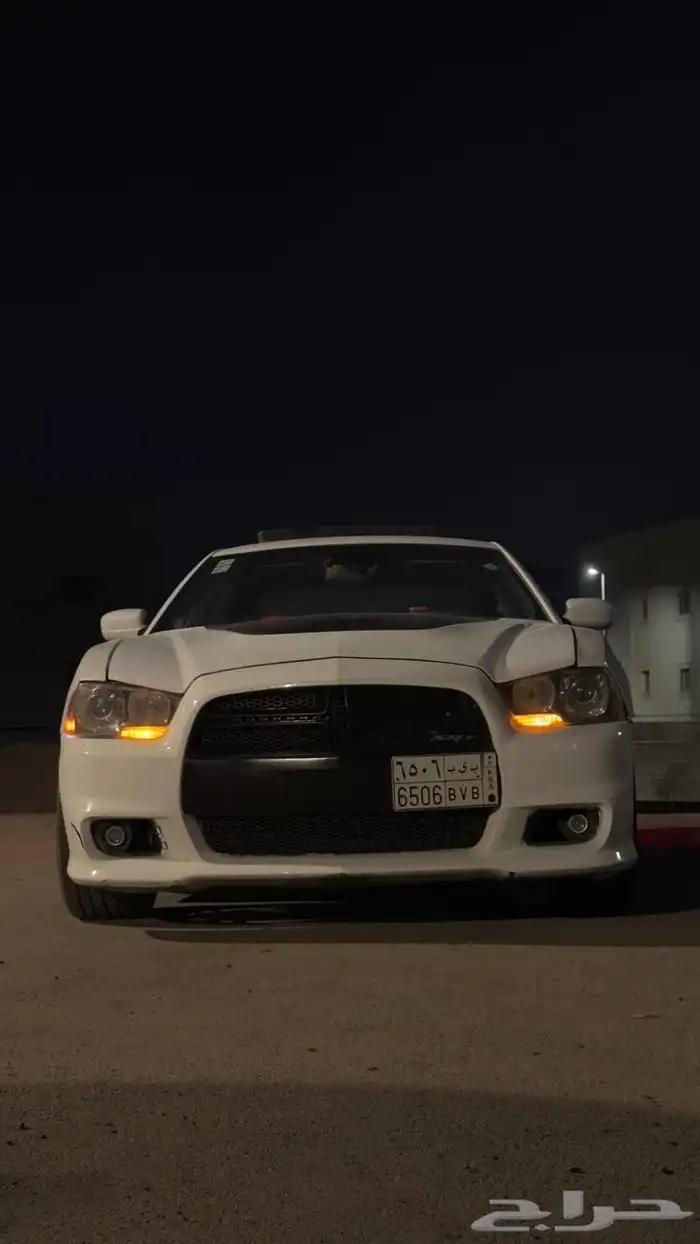 سياره دوج تشارجر SRT للبيع 9