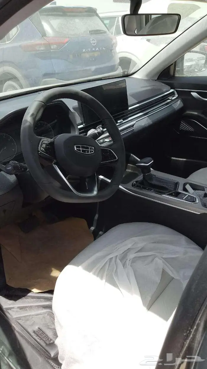 جيلي امجراند ستاندر -فل 2025 -كاش -اقساط) 8