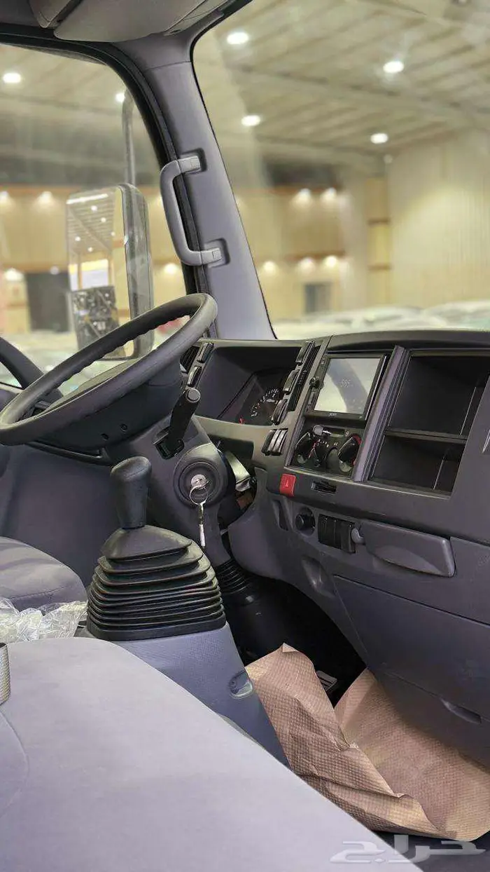 ايسوزو دينا 5 طن NPR شاص قصير 2025 8