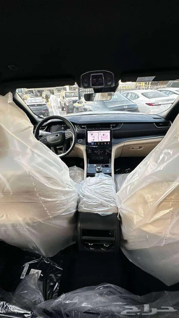 جيب جراند شروكي لاريدو موديل 2025 حرق اسعار 7