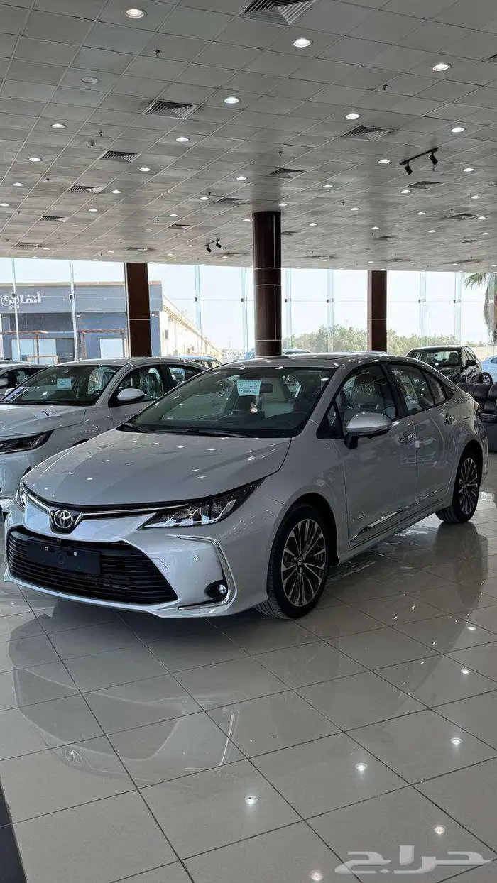 تويوتا كورولا MR مطوره فتحة سقف 2