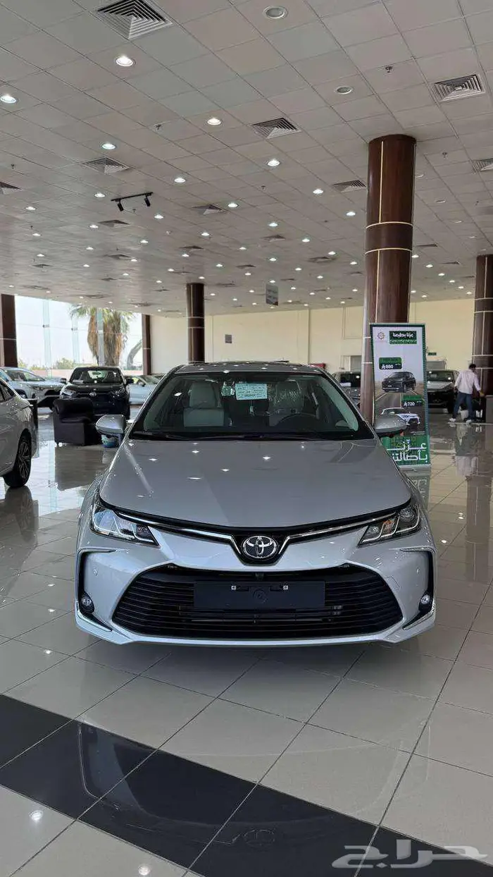 تويوتا كورولا MR مطوره فتحة سقف 1