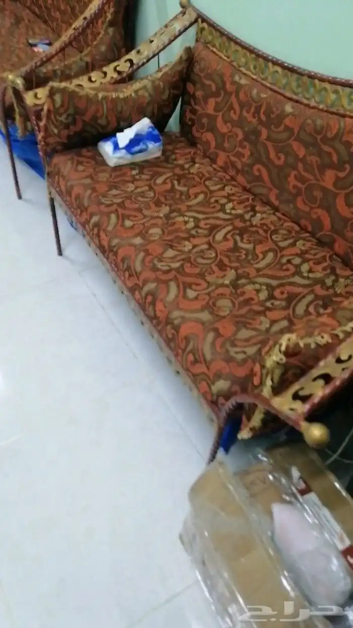 كنب 4 قطع مستخدم القاعده كلها حديد قويه ما شاء الله 0