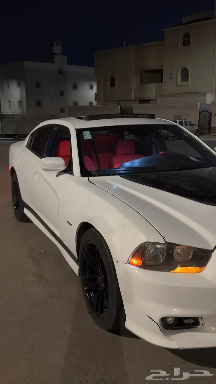 سياره دوج تشارجر SRT للبيع 13