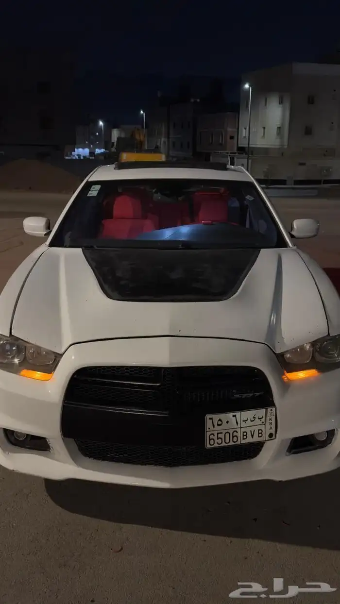 سياره دوج تشارجر SRT للبيع 12