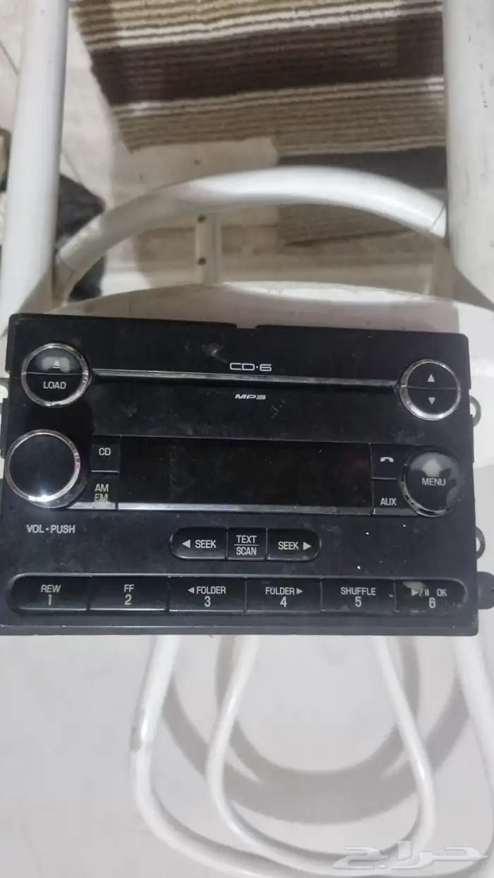 مسجل فورد مونتيجو 2008 ذو ست ديسكات مضغوطة يعمل على الليزر . 0