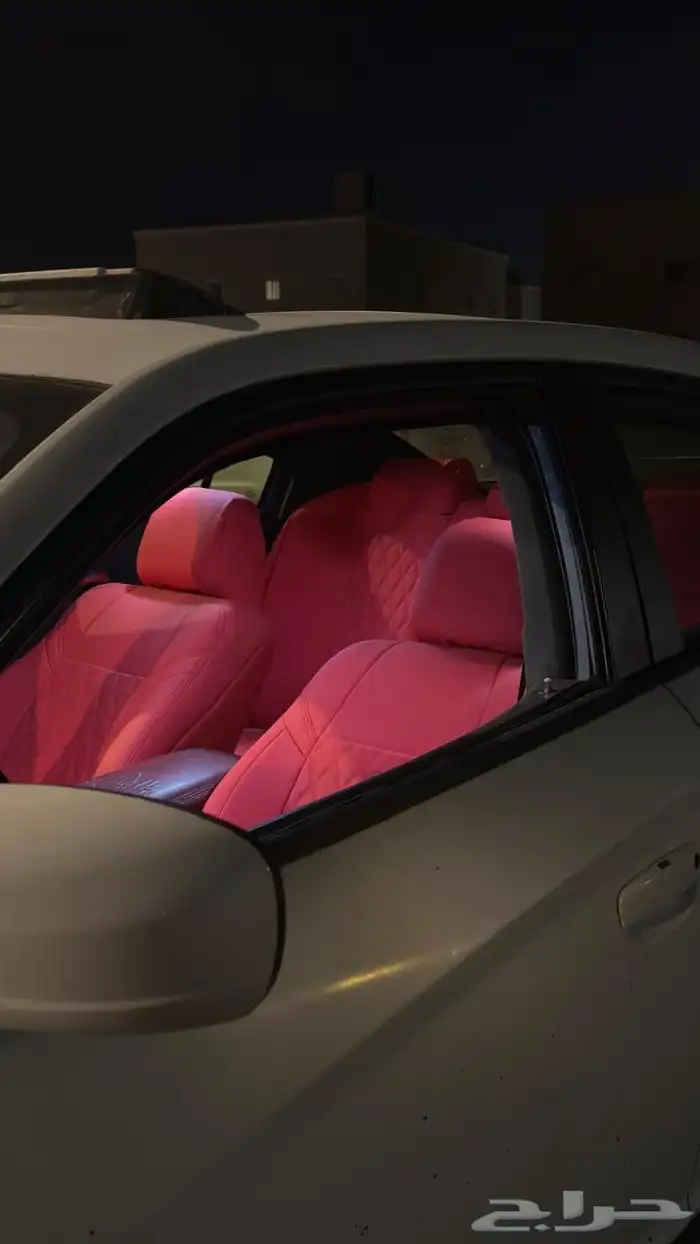 سياره دوج تشارجر SRT للبيع 15