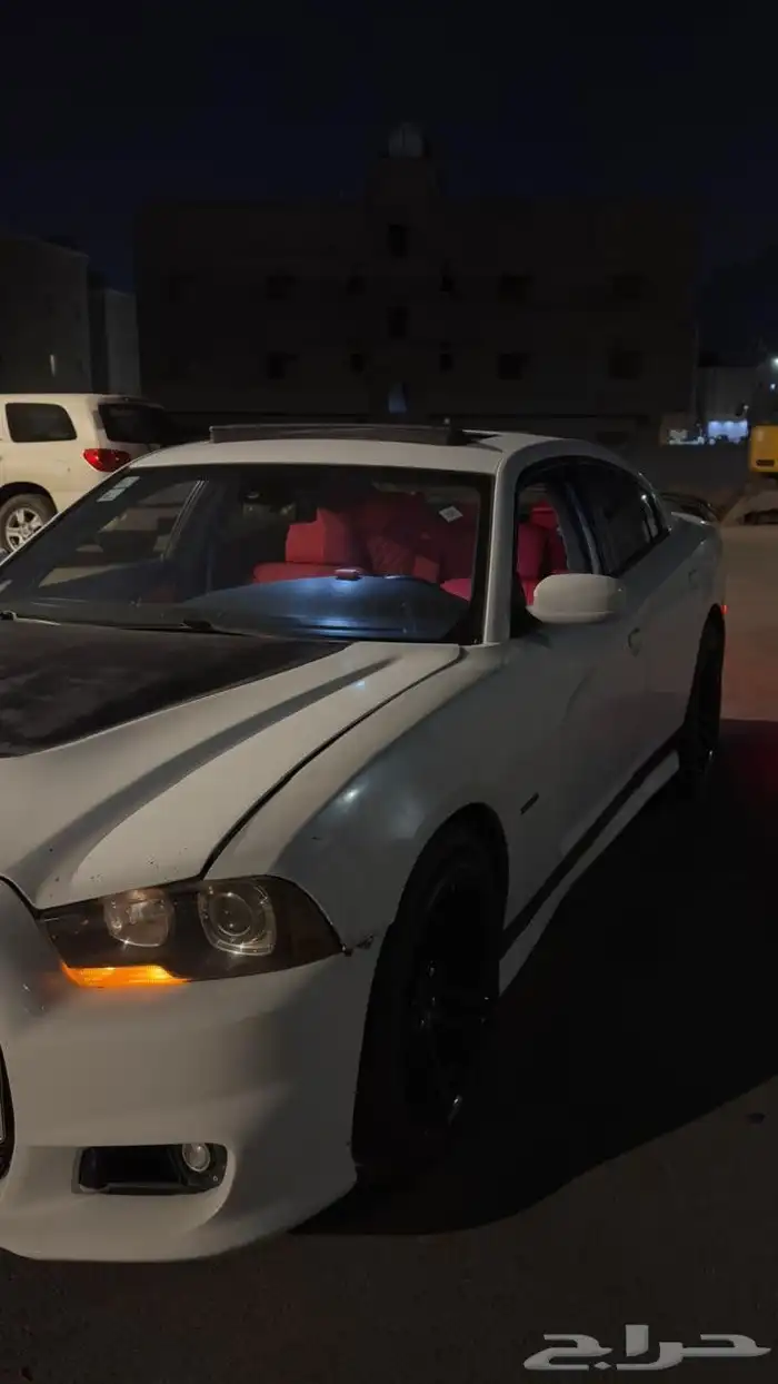 سياره دوج تشارجر SRT للبيع 11